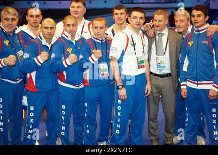 MOSCOU - 13 janvier : L'équipe de boxe du Dinamo Moscou après le match de boxe WSB contre Thai Bangkok Elephants au Sports Palace Krylatskoye - basket-Hall, 13 janvier 2 Banque D'Images