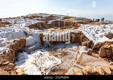 Piliers de pierres néolithiques en forme de T à Karahantepe, Sanliurfa, Turquie Banque D'Images