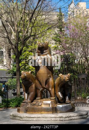 Central Park est magnifique au printemps et populaire auprès des touristes et des résidents, New York City, USA 2024 Banque D'Images