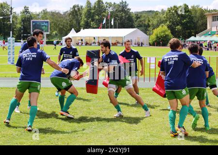 MOSCOU - JUIN 30 : entraînement de l'équipe du Portugal à la deuxième étape du championnat d'Europe sur rugby-7 dans le complexe sportif Luzhniki, le 30 juin 2012 à Mo Banque D'Images