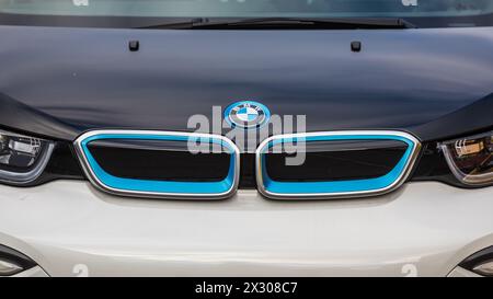 Zürich, Schweiz - 11. Januar 2021 : Front des BMW i3. Banque D'Images