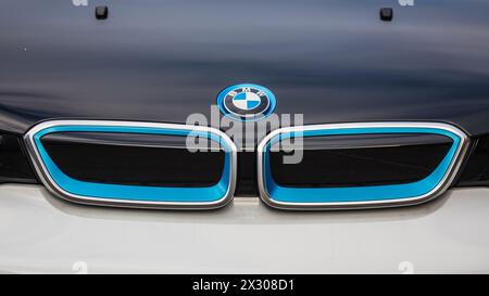 Zürich, Schweiz - 11. Januar 2021 : Front des BMW i3. Banque D'Images