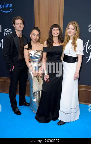 Damian Hardung, Andrea Guo, Harriet Herbig-Matten und Sonja Weißer BEI der Premiere der Amazon Prime Video Serie Maxton Hall - Die Welt zwischen uns im Zoo Palast. Berlin, 22.04.2024 *** Damian Hardung, Andrea Guo, Harriet Herbig Matten et Sonja Weißer à la première de la série vidéo Amazon Prime Maxton Hall Die Welt zwischen uns au Zoo Palast Berlin, 22 04 2024 Foto:XF.xKernx/xFuturexImagex maxton 4436 Banque D'Images