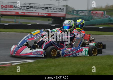 Oliver Bearman est un pilote automobile britannique qui participe actuellement au Championnat FIA de formule 2 2024 pour Prema Racing. Il est également membre de la Ferrari Driver Academy et pilote de réserve pour la Scuderia Ferrari et l'écurie Haas F1 Team. Il a fait ses débuts en formule 1 avec la Scuderia Ferrari au Grand Prix d'Arabie Saoudite 2024. en remplacement de Carlos Sainz. Banque D'Images