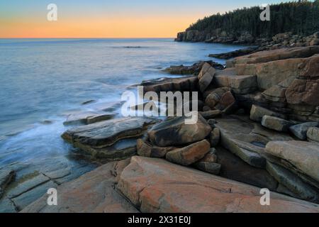 Géographie / voyage, États-Unis, Maine, Bar Harbor, Otter Rocks and Cliffs, Acadia National Park, ADDITIONAL-RIGHTS-CLEARANCE-INFO-NOT-AVAILABLE Banque D'Images