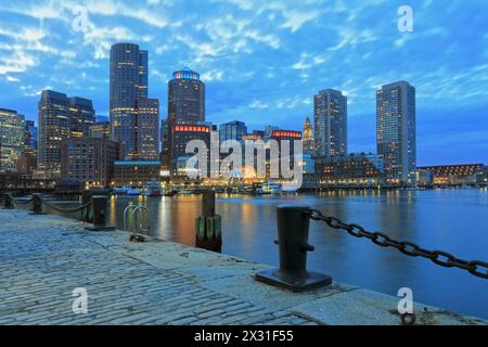 Géographie / voyage, États-Unis, Massachusetts, Boston, vue depuis Fan Pier, horizon, AUTORISATION-DROITS-SUPPLÉMENTAIRE-INFO-NON-DISPONIBLE Banque D'Images