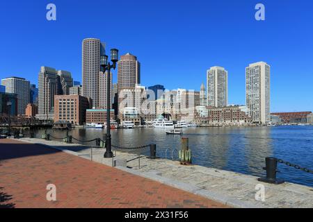 Géographie / voyage, États-Unis, Massachusetts, Boston, vue depuis Fan Pier, horizon, AUTORISATION-DROITS-SUPPLÉMENTAIRE-INFO-NON-DISPONIBLE Banque D'Images