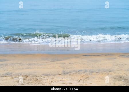 Magnifique paysage marin sur la plage de Chavakkad, Kerala, Inde. Banque D'Images