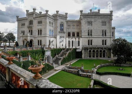 Géographie / voyage, Italie, Frioul, Trieste, Château de Miramare, région Frioul-Vénétie Julienne, AUTORISATION-DROITS-SUPPLÉMENTAIRES-INFO-NON-DISPONIBLE Banque D'Images