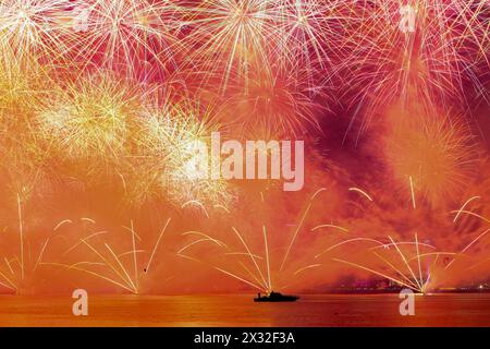 Feu d'artifice à la fête nationale du Qatar à Doha Banque D'Images