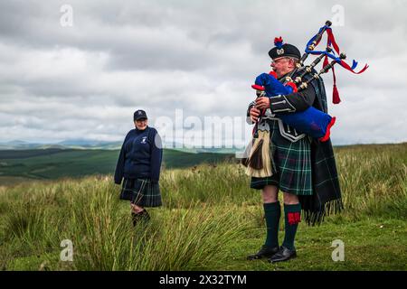 Redeswire, Jedburgh, Scottish Borders, Écosse, Royaume-Uni. 1er juillet 2023. Pipe Major Tosh MacDonald. Le Jetharts Callants Festival se rend à Redeswire, si Banque D'Images