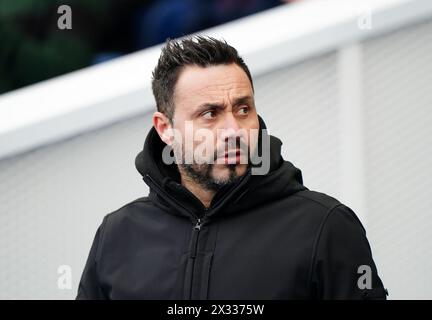 Photo datée du 10-03-2024 de l'entraîneur-chef de Brighton Roberto de Zerbi, qui estime que c'est une "grande" nouvelle que son équipe n'aura pas à affronter Erling Haaland - mais sait que Manchester City a beaucoup de grands joueurs prêts à intervenir. Date d'émission : mercredi 24 avril 2024. Banque D'Images