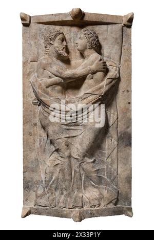 Sarcophage et couvercle avec mari et femme italique, EtruscanLate classique ou début hellénistique Period350–300 B.C. Findspot : Italie, Latium, Vulci travertine Banque D'Images