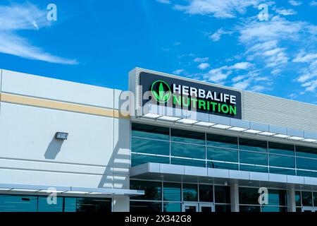 Houston, Texas, États-Unis - 13 avril 2024 : Herbalife Nutrition - Houston Sales Center à Houston, Texas, États-Unis. Banque D'Images