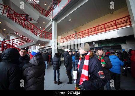 MOSCOU - 30 nov 2014 : fans sur le stade Lokomotiv sur la première Ligue russe Banque D'Images