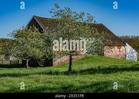 The Trostle Barn sur un bel après-midi de printemps, Gettysburg Pennsylvanie USA Banque D'Images