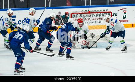 Cergy Pontoise, France. 24 avril 2024. Illustration lors du match international amical de hockey sur glace entre la France et la Slovénie le 24 avril 2024 à Aren'Ice à Cergy-Pontoise, France - photo Alexandre Martins/DPPI crédit : DPPI Media/Alamy Live News Banque D'Images
