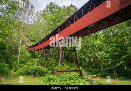 Le Nuttallburg Coal Conveyor and Tipple dans le parc national de New River gorge en Virginie occidentale, États-Unis Banque D'Images