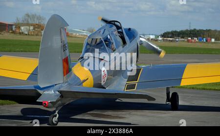 Le DHC-1 Chipmunk de Havilland Canada est un entraîneur primaire biplace monomoteur en tandem Banque D'Images