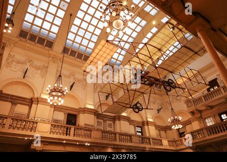 Bristol, Angleterre- 30 mars 2024 : le Bristol Museum and Art Gallery Banque D'Images