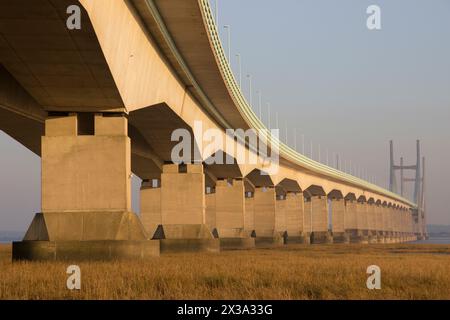 Second Severn Crossing (pont Prince de Galles ou pont Tywysog Cymru depuis 2018) est le pont M4 sur la rivière Severn entre l'Angleterre et le pays de Galles Banque D'Images