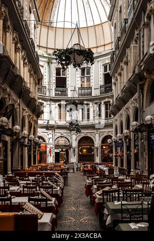 L'élégante galerie commerçante d'Istanbul à quelques pas de la place Taksim Banque D'Images