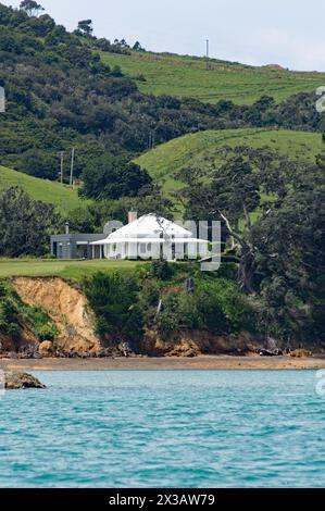 Manoirs et maisons fabuleuses de l'île de Waiheke Banque D'Images