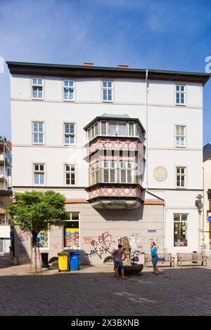 Jena est une ville universitaire et indépendante de Thuringe dans la région métropolitaine de l'Allemagne centrale. Après la capitale de l'État Erfurt, c'est le Banque D'Images