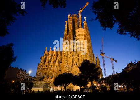 Christi-Geburts-Fassade, Sagrada Familia, Basilica von Antoni Gaudi, Barcelona, Katalonien, Spanien Banque D'Images