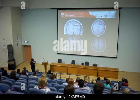 MOSCOU, RUSSIE - février 2, 2018 : participants à la conférence sur le traitement chirurgical de l'épilepsie dans l'auditorium de l'Hôpital clinique russe pour enfants. Banque D'Images
