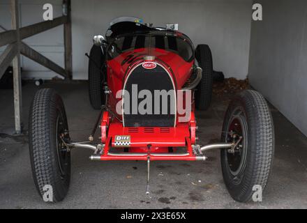 1931 Bugatti type 51 de Timothy Dutton, participant au Trophée Grover Williams, 81e réunion des membres, Goodwood Motor Racing circuit, Chichester, Royaume-Uni Banque D'Images