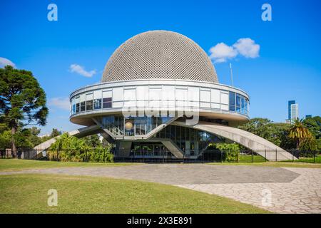 Le Planétarium Galileo Galilei, communément appelé Planetario, est situé dans le quartier de Palerme à Buenos Aires, en Argentine Banque D'Images