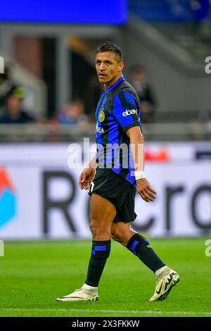 Milan, Italie. 14 avril 2024. Alexis Sanchez (70) de l'Inter vu lors du match de Serie A entre l'Inter et Cagliari à Giuseppe Meazza à Milan. (Crédit photo : Gonzales photo - Tommaso Fimiano). Banque D'Images