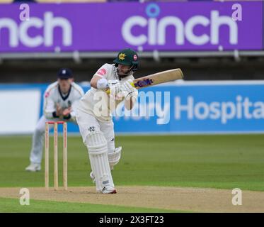 Birmingham, Royaume-Uni. 26 avril 2024. Ben Duckett de Nottinghamshire lors du Vitality County Championship Division One match entre Warwickshire vs Nottinghamshire à Edgbaston 26- avril -2024 Birmingham, Angleterre crédit : PATRICK ANTHONISZ/Alamy Live News Banque D'Images