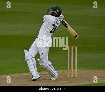 Birmingham, Royaume-Uni. 26 avril 2024. Ben Slater de Nottinghamshire lors du Vitality County Championship Division One match entre Warwickshire vs Nottinghamshire à Edgbaston 26- avril -2024 Birmingham, Angleterre crédit : PATRICK ANTHONISZ/Alamy Live News Banque D'Images