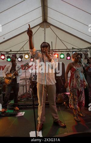 Levi Roots se produisant au Guilfest 2011 Banque D'Images