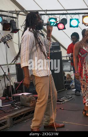 Levi Roots se produisant au Guilfest 2011 Banque D'Images