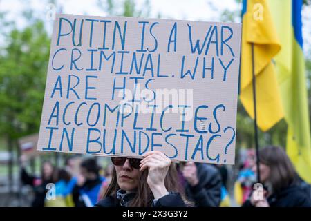 Pro Ukranian Demo devant Bundeskanzleramt sur 26.04.24 Banque D'Images