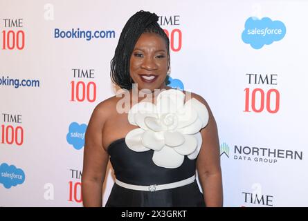 NEW YORK, NEW YORK - AVRIL 25 : Tarana Burke assiste au Gala Time100 2024 au Jazz at Lincoln Center le 25 avril 2024 à New York. Photo : Jeremy Smith/imageSPACE Banque D'Images