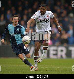 Wycombe, Angleterre. 27 avril 2024. Chuks Aneke de Charlton Athletic lors du match de Sky Bet EFL League One entre Wycombe Wanderers et Charlton Athletic. Kyle Andrews/Alamy Live News Banque D'Images