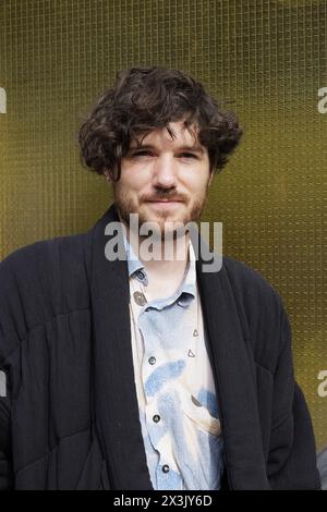 Portrait de Jeremie Moreau (dessinateur) 09/04/2024 ©Isabella de Maddalena/opale.photo Banque D'Images