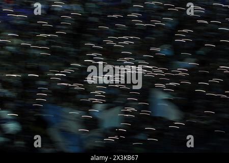 Rome, Italie. 27 avril 2024. Rome, Italie 27.04.2024 : conduite des supporters lors du match de football de Serie A TIM 2023-2024 SS LAZIO vs HELLAS VÉRONE au stade olympique de Rome. Crédit : Agence photo indépendante/Alamy Live News Banque D'Images