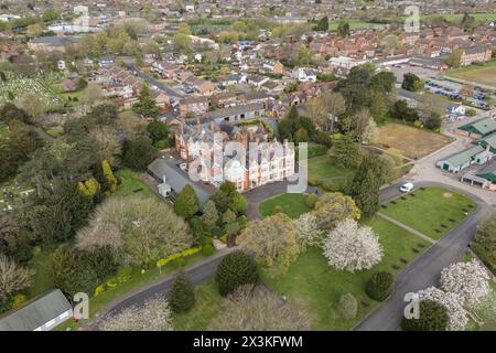 Vue aérienne du manoir de Bletchley Park, site allié de démantèlement de code de la seconde Guerre mondiale, Bletchley, Royaume-Uni. Banque D'Images