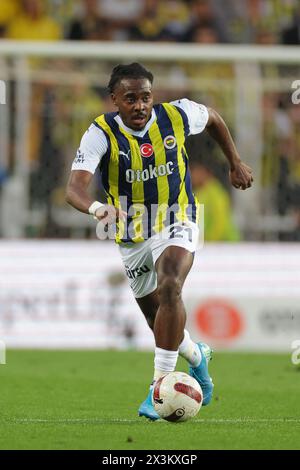 Istanbul, Turquie. 27 avril 2024. Istanbul, Turquie, 27 avril 2024 : lors du match de football de la Super League turque entre Fenerbahce et Besiktas au stade Ulker, Turquie. (EO/SPP) crédit : photo de presse sportive SPP. /Alamy Live News Banque D'Images