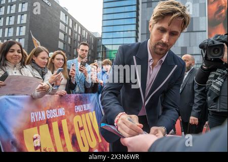 Ryan Gosling BEI der Ankunft zur Europapremiere dem filme l'automne Guy im UCI luxe Kino à Berlin. / Ryan Gosling arrive à la première européenne du film The Fall Guy au cinéma UCI luxe à Berlin. Snapshot-Photography/B.Niehaus *** Ryan Gosling arrivée à la première européenne du film The Fall Guy au cinéma UCI luxe à Berlin Ryan Gosling arrivée à la première européenne du film The Fall Guy au cinéma UCI luxe à Berlin snapshot Photography B Niehaus Banque D'Images