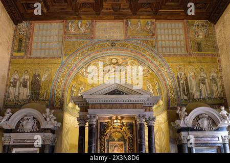 La chapelle Saint-Vénantius (Cappella di San Venanzio) dans le Baptistère du Latran (Battistero lateranense, également connu sous le nom de San Giovanni in fonte ou San Gi Banque D'Images