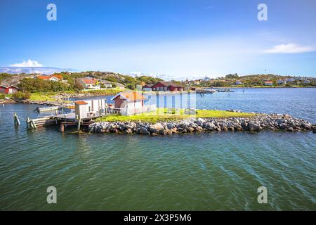 Île de Donso dans l'archipel de Gothenburg vue panoramique de la côte, municipalité de Goteborg, comté de Vastra Gotaland, Suède Banque D'Images