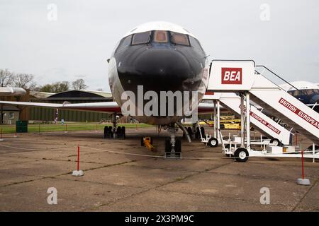 Train d'atterrissage à nez décalé sur aHawker Siddeley Trident 2E, une compagnie aérienne britannique à corps étroit introduite en 1964. IWM, Duxford, Royaume-Uni Banque D'Images