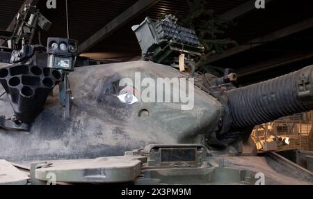 Tous voient des marques oculaires sur British Chieftain Tank. IWM, Duxford, Royaume-Uni Banque D'Images