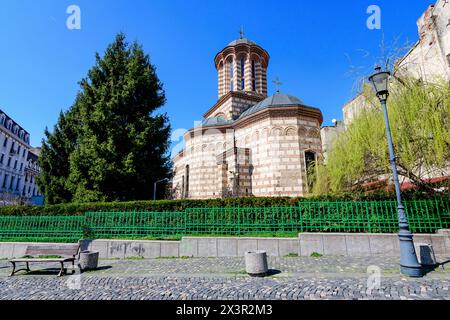 Bucarest, Roumanie, 27 mars 2021 : bâtiment historique principal de l'église Saint-Anton de Buna Vestyre (Biserica Buna Vestyre SF Anton) près de Curtea Veche (Old Co Banque D'Images